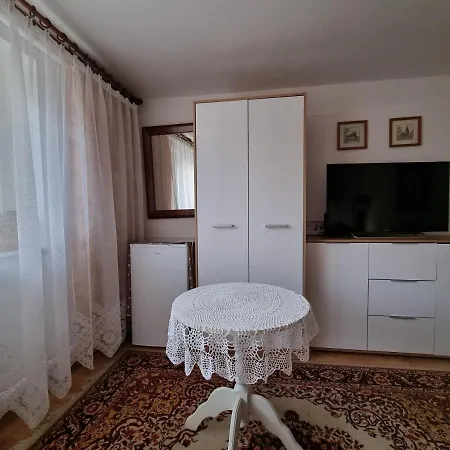 Δωμάτια σε οικογενειακή κατοικία Wojciechowka